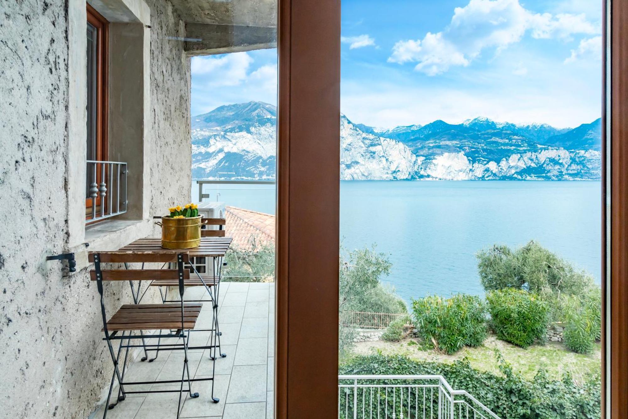 Ca De L'Angelon Aparthotel Brenzone sul Garda Ngoại thất bức ảnh