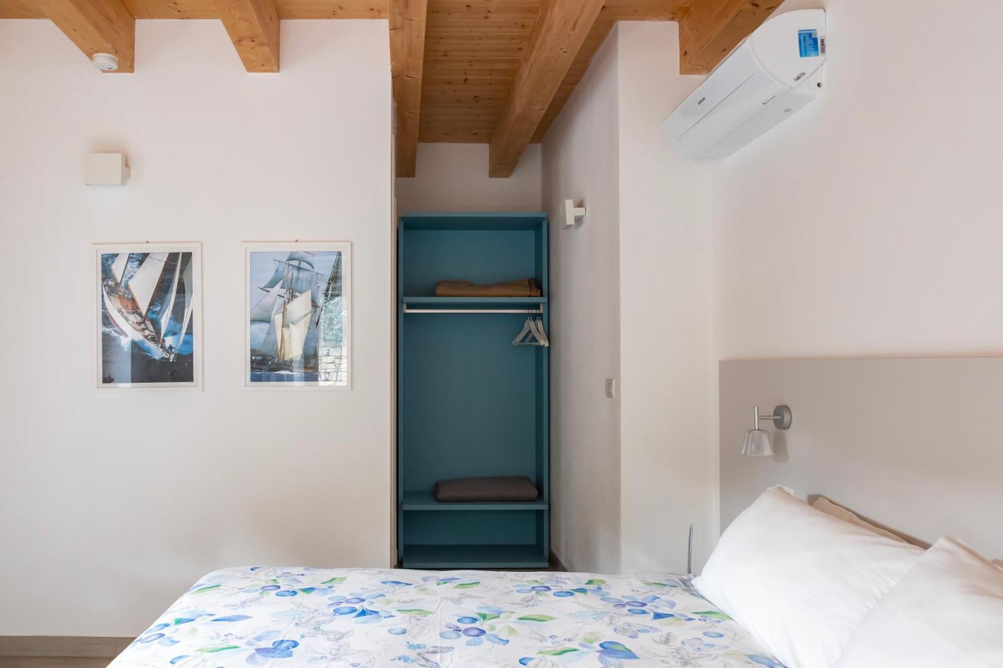 Ca De L'Angelon Aparthotel Brenzone sul Garda Phòng bức ảnh